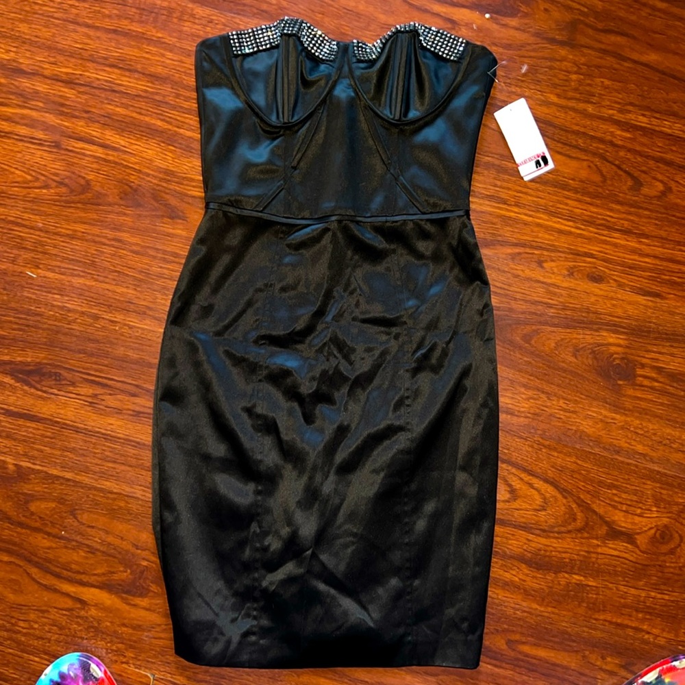 Super cute black mini dress🫶🏼
